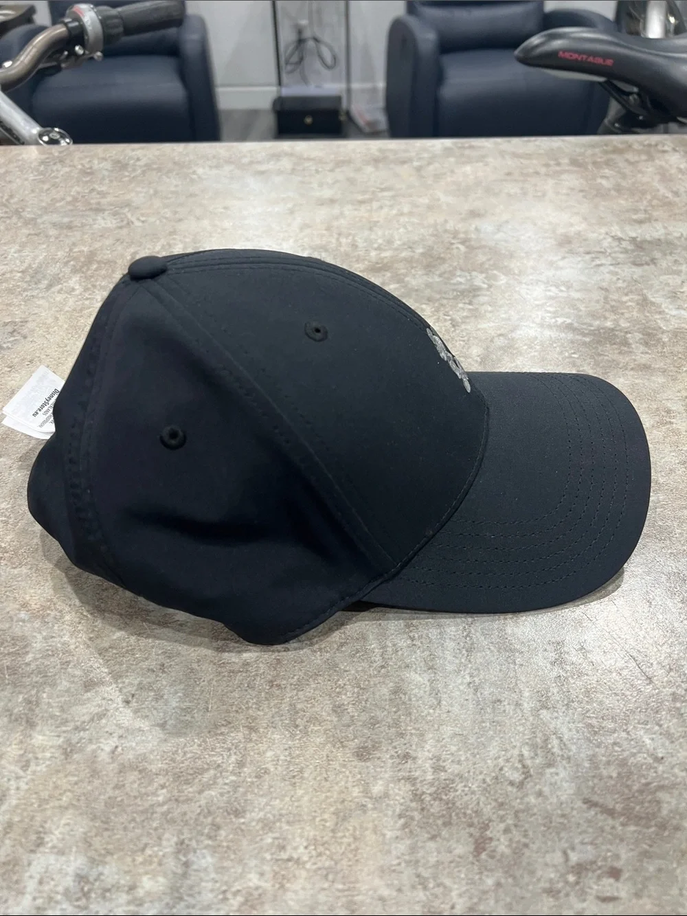 Disney Black Baseball Cap w/ Mickey Mouse adjustable strap